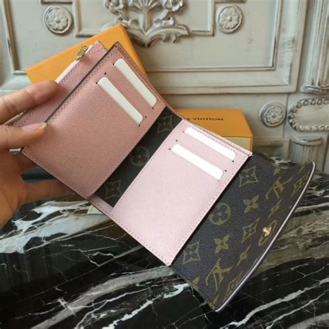 louis vuitton ariane wallet review